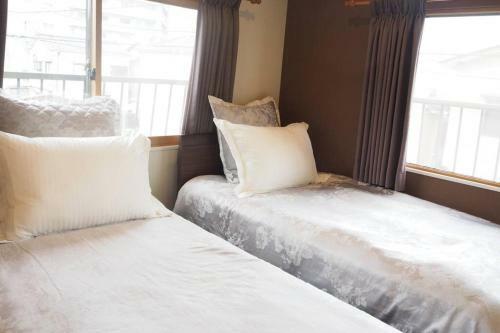 Apartamento Harbour Inn & Suites
