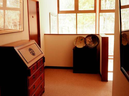 Hostal Gableview Forest Inn