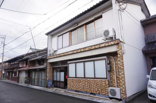 Hostal Guesthouse Obama21:00