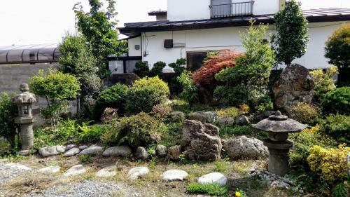Hostal Hachi