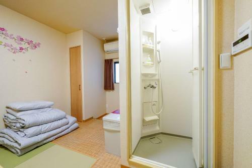 Bed & Breakfast Red House Osaka