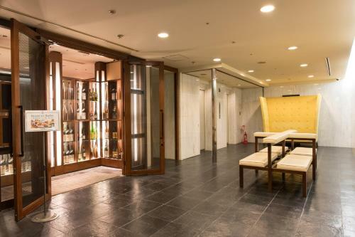 Ip City Hotel Osaka - Imperial Palace Group