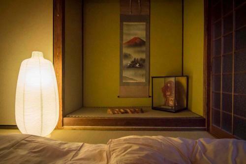 �earthlounge� Modern And Tradition
