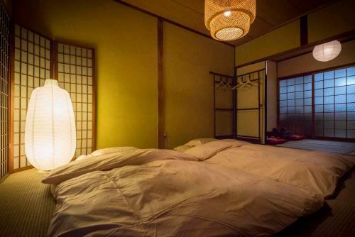 �earthlounge� Modern And Tradition