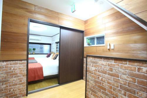 Samy's Guest House Ks