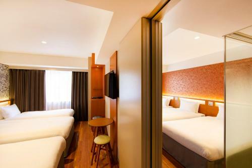 Karaksa Hotel Grande Shin-osaka Tower