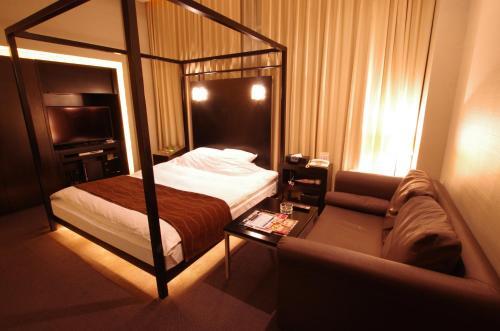 Blue Hotel Octa (Adult Only)