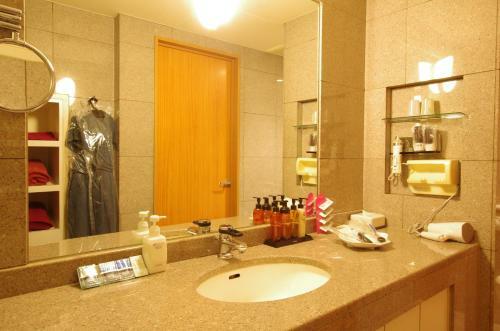 Bluehotel Sju(:)pri:m (Adult Only)