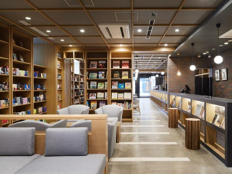 Lamp Light Books Hotel Sapporo