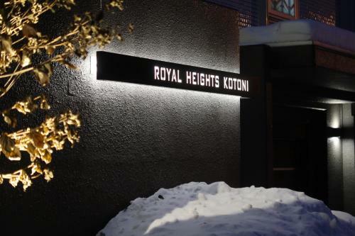 Apartamentos Royalheights Kotoni 3beds Room C