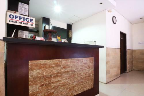 Hostal Taman Mekar Beach Inn