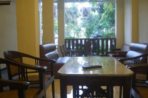 Sagan Huis Hotel & Coffee Shop