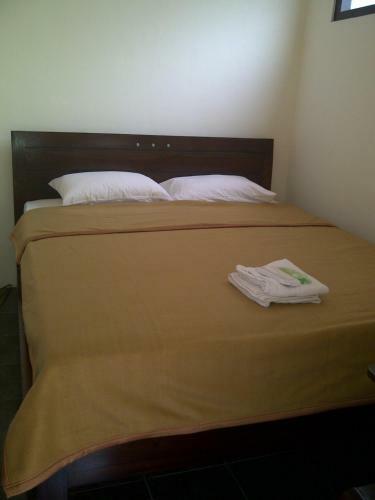 Hostal Ndalem Suratin Guesthouse