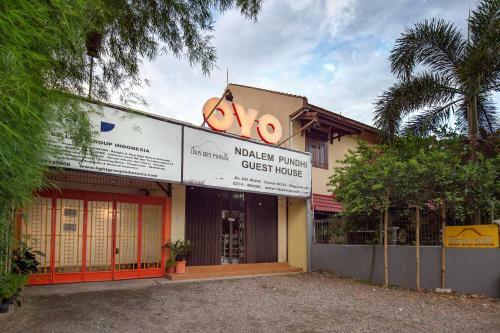 Hostal Oyo 577 Ndalem Pundhi Guest House