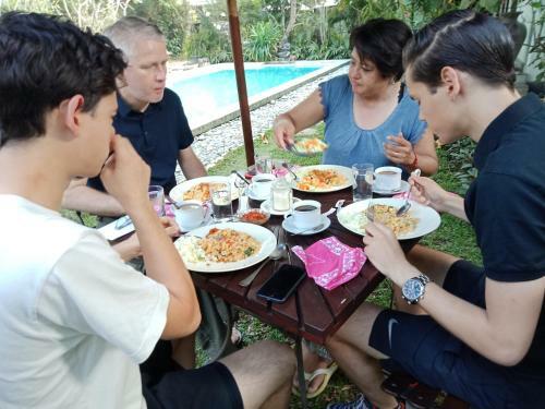 Bed & Breakfast Rumah Sawah