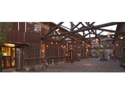 City Hotel Patio - Vacation Stay 11121v