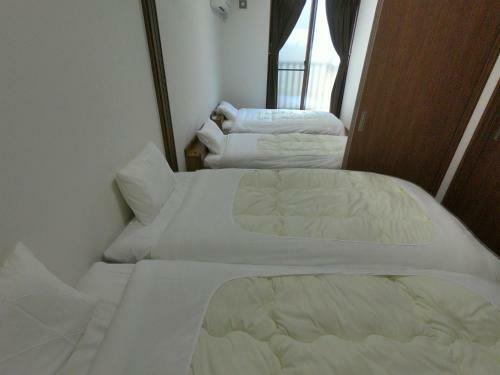 Apartamentos Thanyaporn Hotel