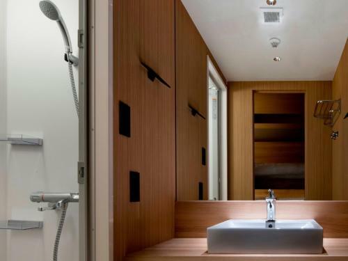Hostal Alphabed Inn Takamatsuekimae 202 / Vacation Stay 36555