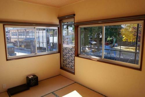 Hida House