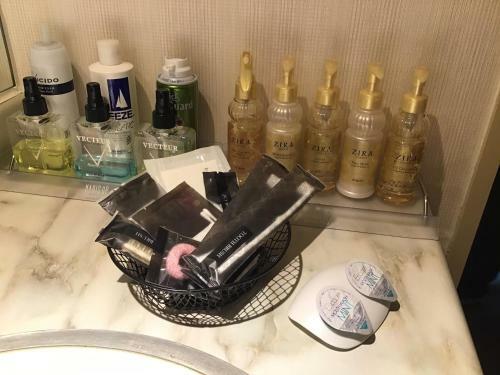 Hotel Valentine (Adult Only)