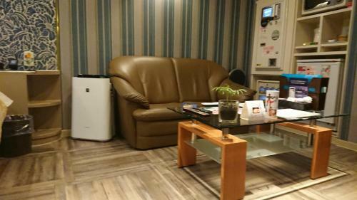 Hotel Valentine (Adult Only)