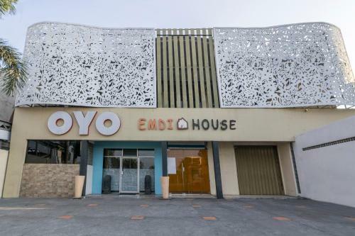 Hostal Emdi House