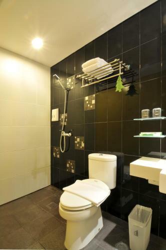 Hotel Pyrenees Jogja