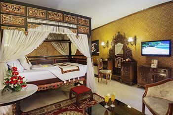 Puri Artha Hotel