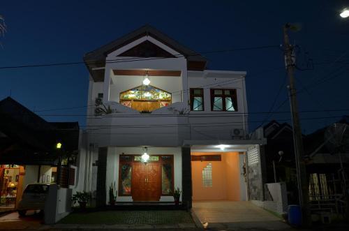 Hostal Surya Darma Homestay