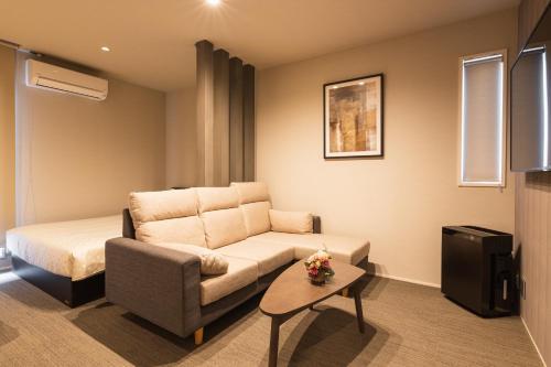 Hotel Grand Base Hakata Naraya