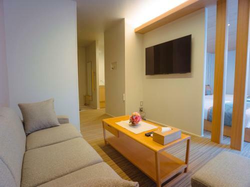Aparthotel Grand Base Hakata Sumiyoshi