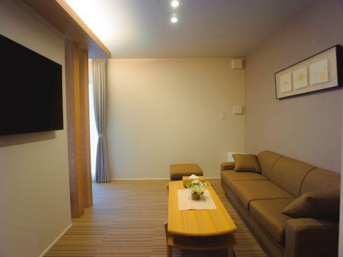 Aparthotel Grand Base Hakata Sumiyoshi