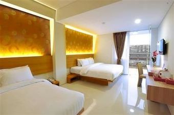 Tickle Hotel