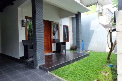 Homestay Ndalem Suratin