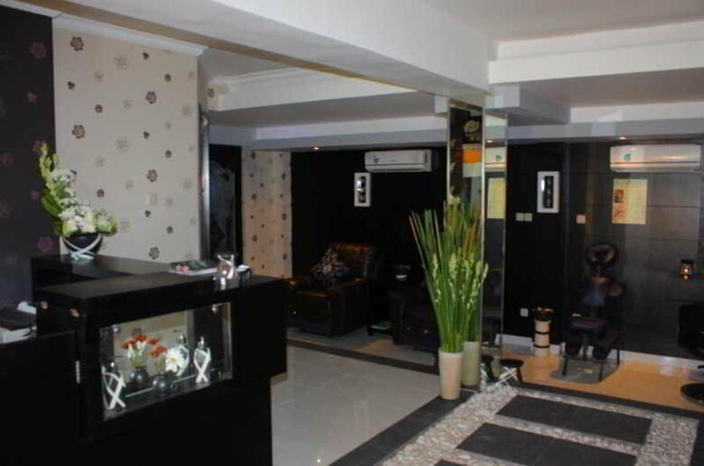 Arya Hotel & Spa