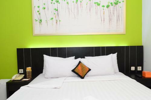 J Hotel - Bandara Soekarno Hatta