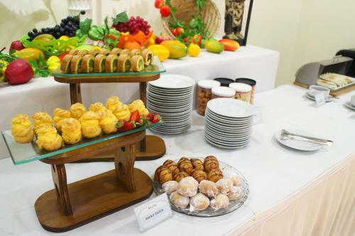 Narita Classic Hotel Tangerang
