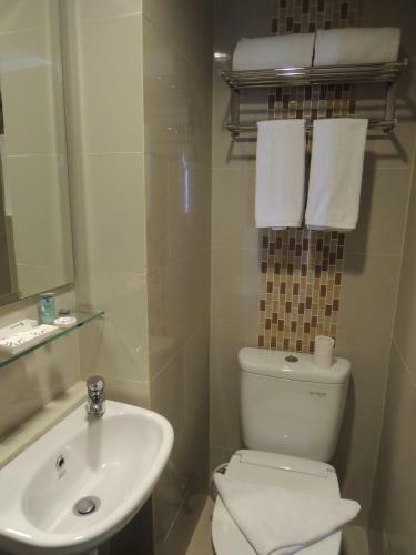 Paragonbiz Hotel