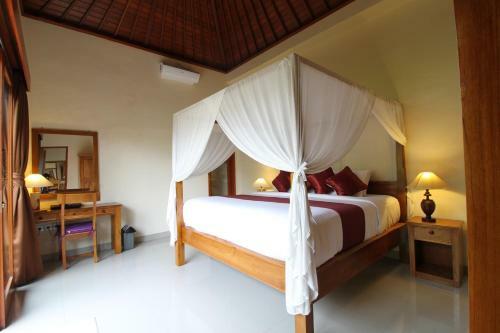 Villa Wayan