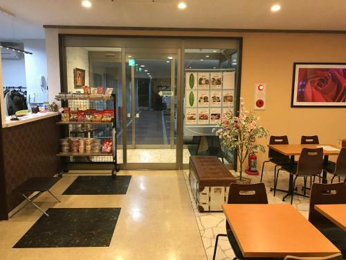 Conbini Ayersrockhotel Sendaitagajo