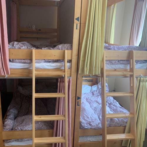 Hostal Guesthouse Zink