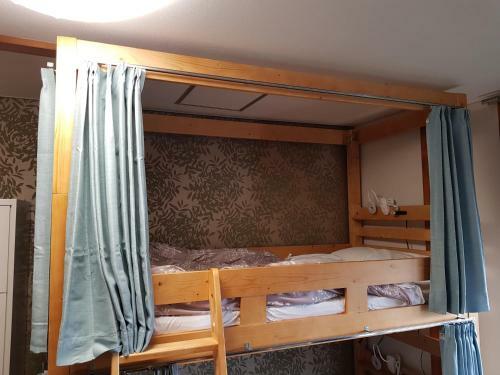 Hostal Guesthouse Zink