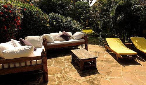 Lions House Luxury Villa