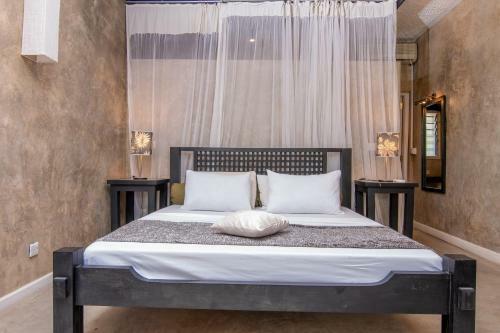 Hotel Lawford's Palace