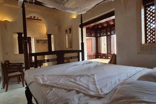 Oneway House Lamu Seaview Rooftop & Pool