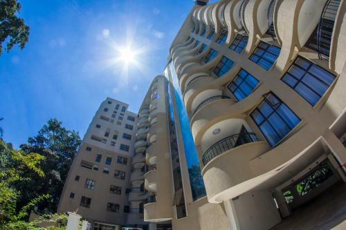 Bed & Breakfast Mouni Residences - Riverside