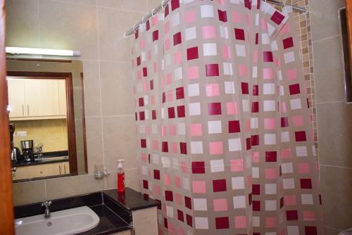 Apartamento West Luxury Homes