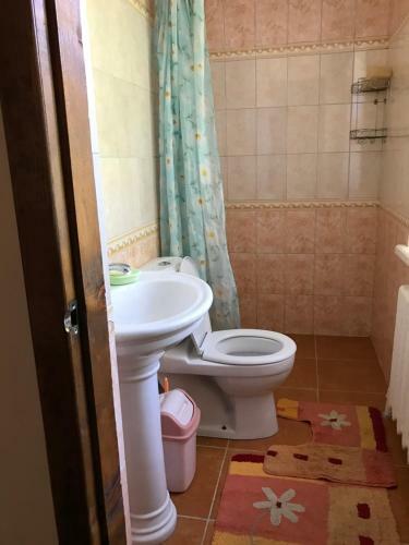 Hostal Family Guest House