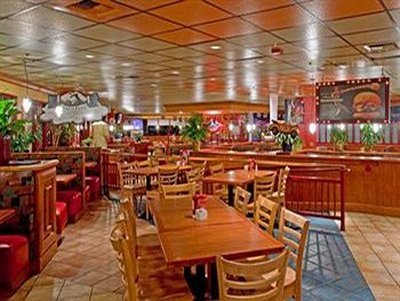 Hotel Holiday Inn Select La Mirada