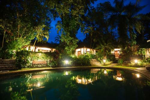 Alam Sari Hotel Keliki